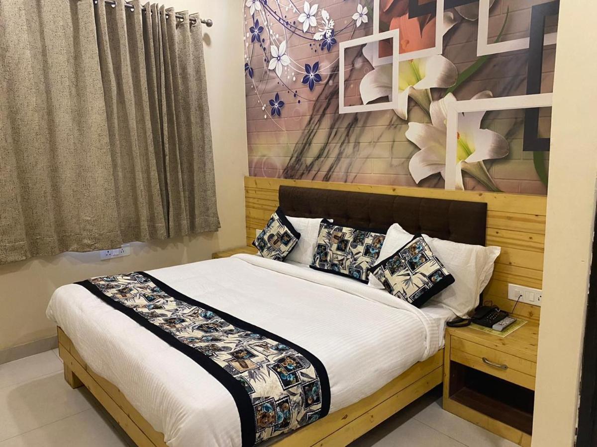 Hotel Ridhi Sidhi Residency Amritsar Exteriör bild